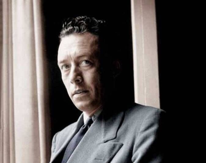 تقویم تاریخ؛ از محاکمه مصدق تا پایان جنگ سوئز