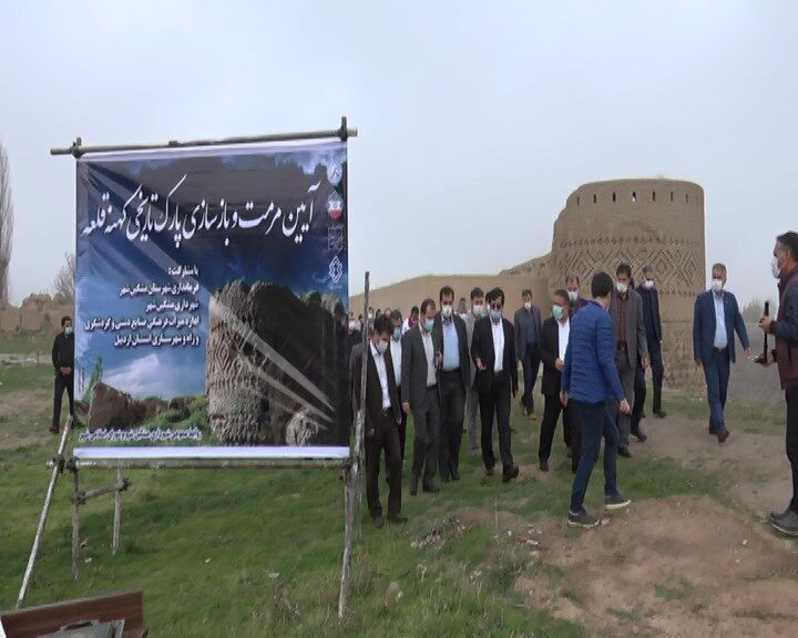 آغاز تلاشها برای بازسازی کهنه قلعه مشگینشهر آغاز تلاشها برای بازسازی کهنه قلعه مشگینشهر