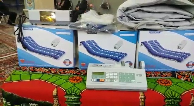 اهدا ۱۵۰ بسته معیشتی و ۴ دستگاه پزشکی به شبکه بهداشت و درمان شهرستان شهرضا