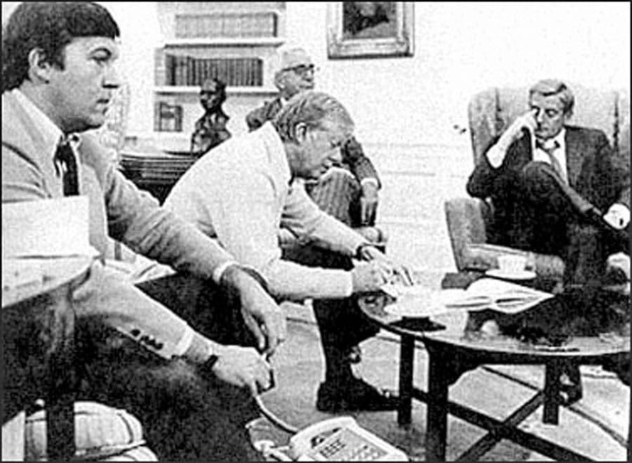 تقویم تاریخ؛ از روز کتابخوانی تا درگذشت علامه طباطبایی