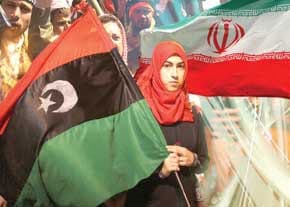 تقویم تاریخ؛ از قیام ویتنام تا درگذشت معینی کرمانشاهی