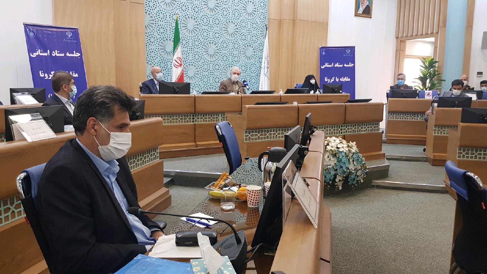 نشست ستاد استانی کرونا در استانداری اصفهان نشست ستاد استانی کرونا در استانداری اصفهان