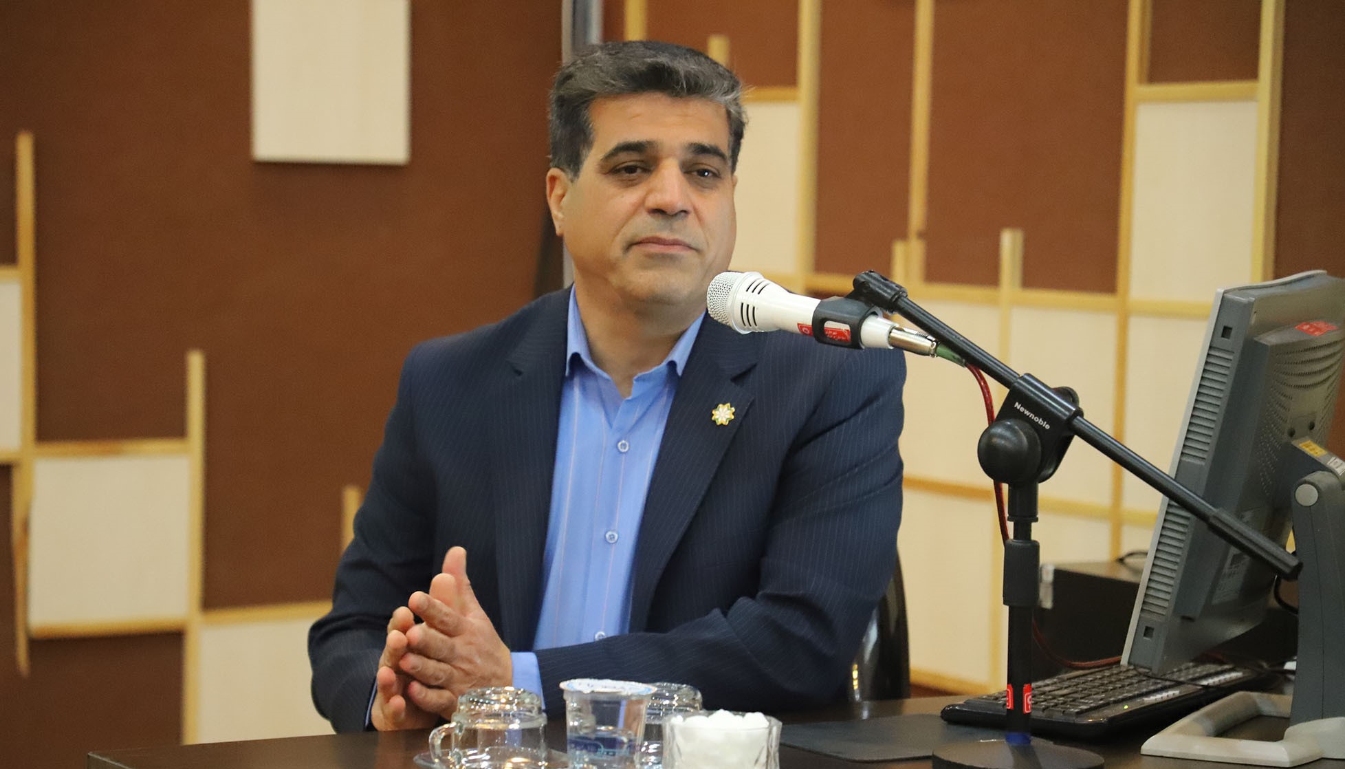 فراخوان جشنواره ملی تئاتر شهر وشهروند در شیراز فراخوان جشنواره ملی تئاتر شهر وشهروند در شیراز