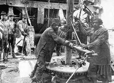 تقویم تاریخ؛ از تولد حضرت عبدالعظیم تا شهادت عزالدین قسام