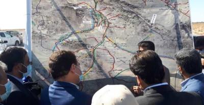 بررسی روند احداث محور مواصلاتی رودبار جنوب - بندر جاسک بررسی روند احداث محور مواصلاتی رودبار جنوب - بندر جاسک