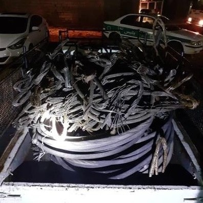 کشف انبار سیمهای مسروقه خطوط انتقال برق فشار قوی کشف انبار سیمهای مسروقه خطوط انتقال برق فشار قوی