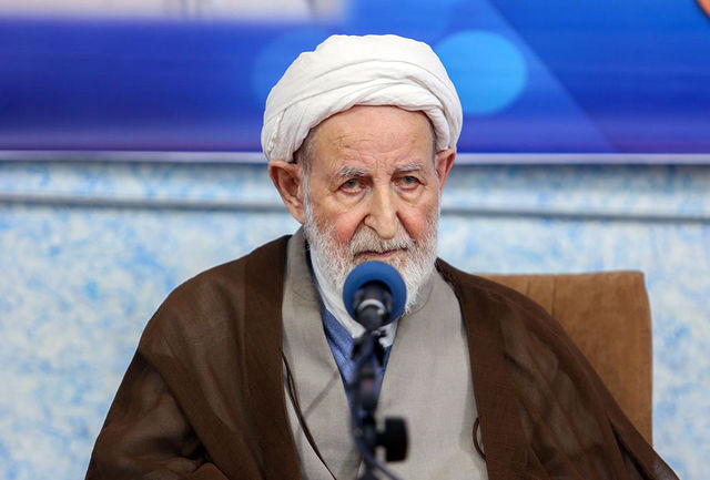 پیام تسلیت امام جمعه کاشان به مناسبت درگذشت آیت الله یزدی