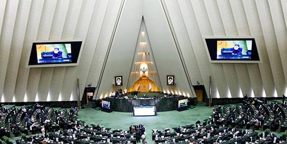 تنفس نیم ساعته مجلس برای رعایت دستورالعملهای بهداشتی تنفس نیم ساعته مجلس برای رعایت دستورالعملهای بهداشتی