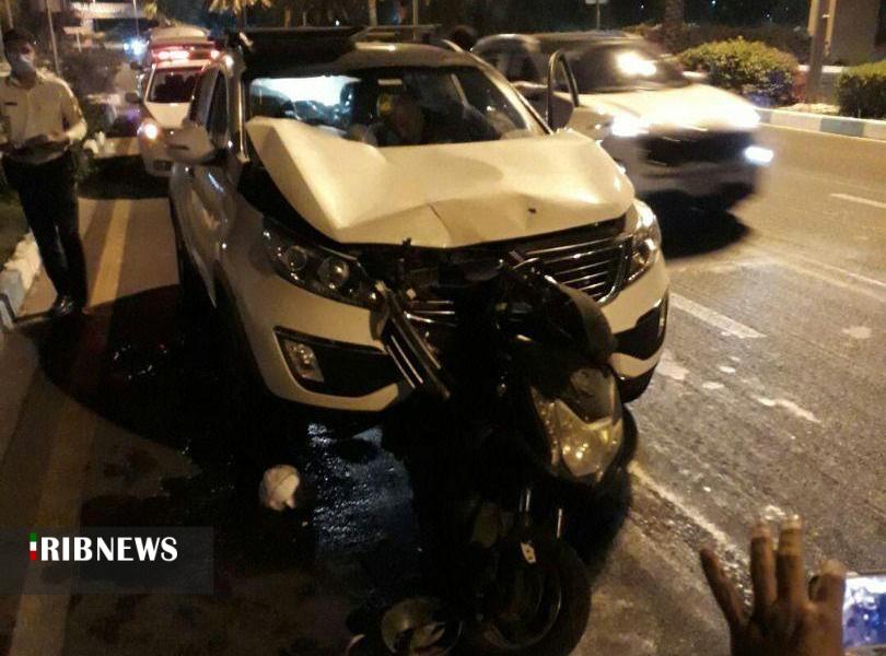 حادثه سازي تلفن همراه راننده در كيش