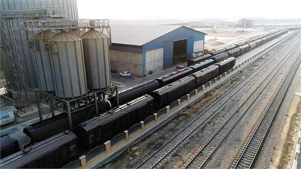 افزایش تعداد ایستگاههای تخلیه و بارگیری ریلی در بندر امام خمینی (ره) افزایش تعداد ایستگاههای تخلیه و بارگیری ریلی در بندر امام خمینی (ره)