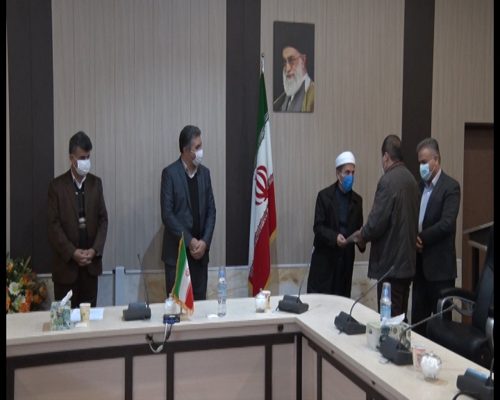 تجلیل از پرستاران نمونه کشوری و استانی در مهاباد تجلیل از پرستاران نمونه کشوری و استانی در مهاباد