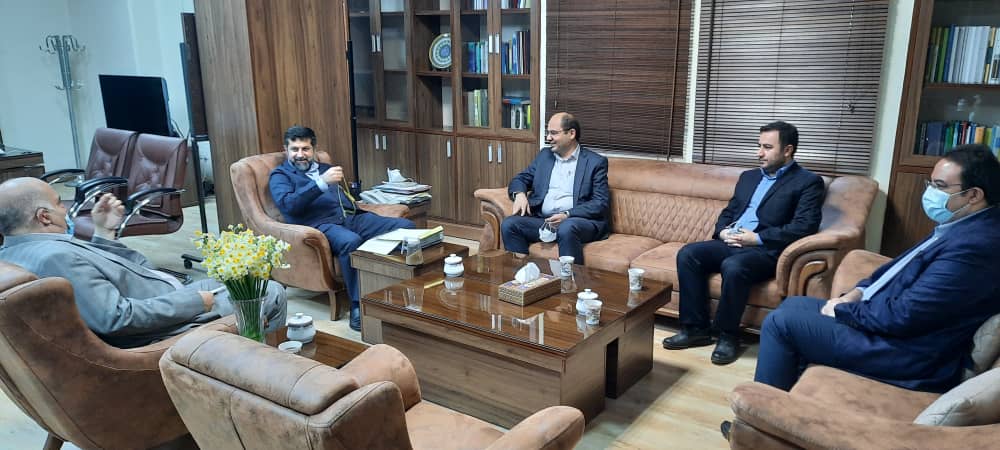 رسانه، محور توسعه همه جانبه آبادان و خرمشهر