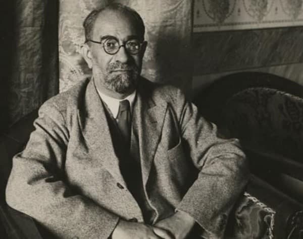 تقویم تاریخ؛ از تشکیل بسیج مستضعفین تا درگذشت کاسترو