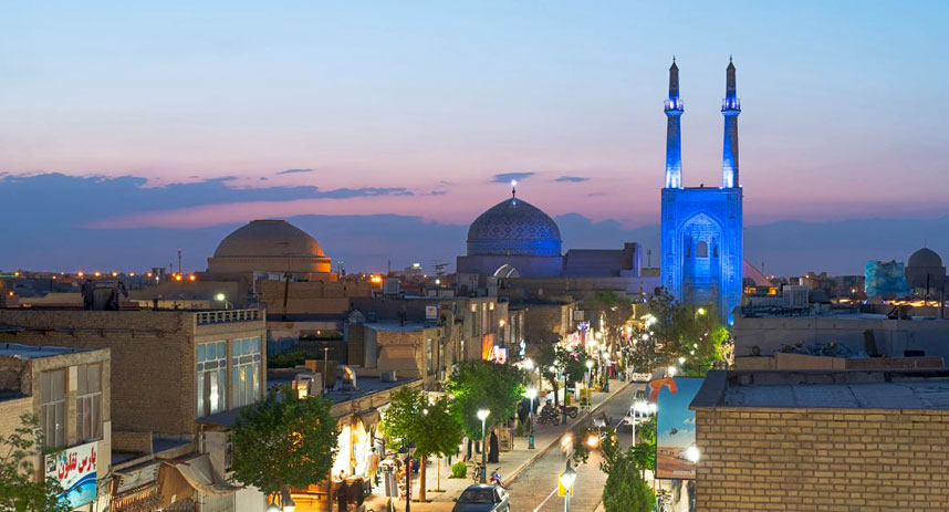 استقبال یزدیها برای بازدید از مکانهای گردشگری درنوروز ۱۴۰۰ استقبال یزدیها برای بازدید از مکانهای گردشگری درنوروز ۱۴۰۰