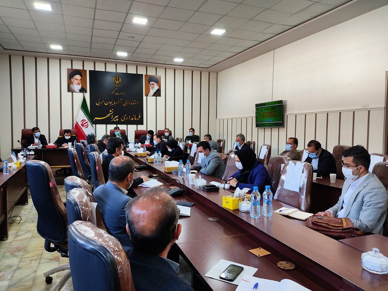 جلسه ستاد ملی مبارزه با کرونا در شهرستان پیرانشهر جلسه ستاد ملی مبارزه با کرونا در شهرستان پیرانشهر