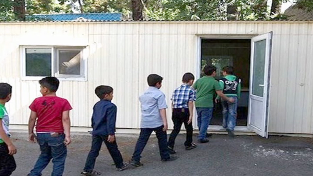 ایجاد مدرسه در روستای زیوه اردبیل ایجاد مدرسه در روستای زیوه اردبیل