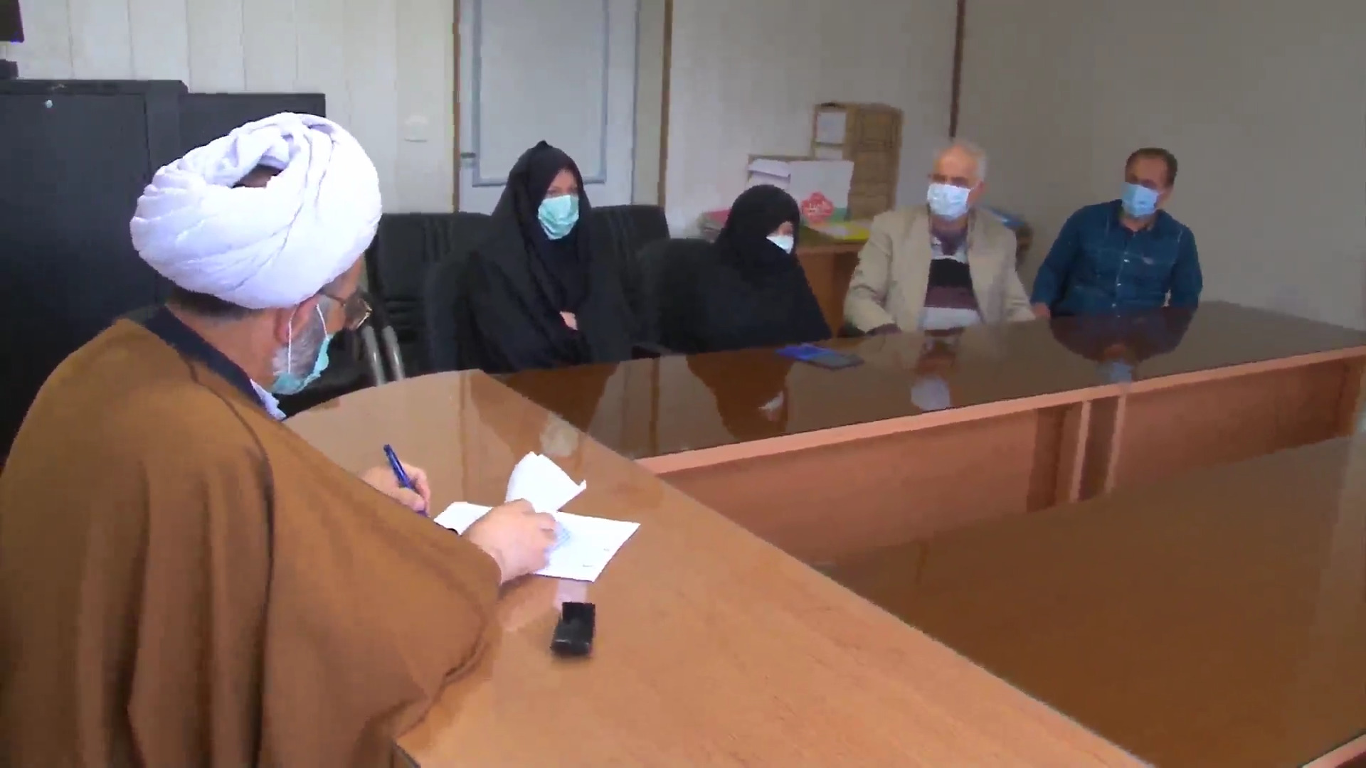 وقف مغازه به همت بانوی خیّر مراغه ای وقف مغازه به همت بانوی خیّر مراغه ای