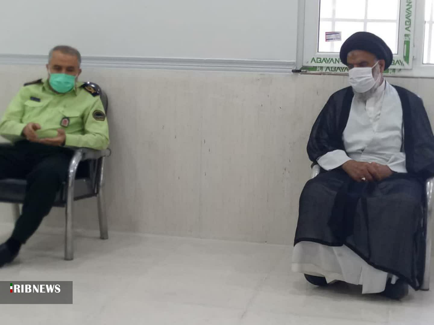 دیدار فرمانده و معاونین نیروی انتظامی با نماینده ولی فقیه در خوزستان