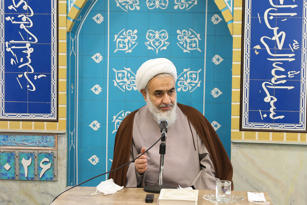 باید در بستر جوانی، جوانمردی را تحصیل کنیم