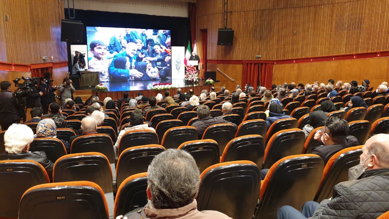 ادای احترام هنرمندان کشور به سردار دل ها در برنامه 