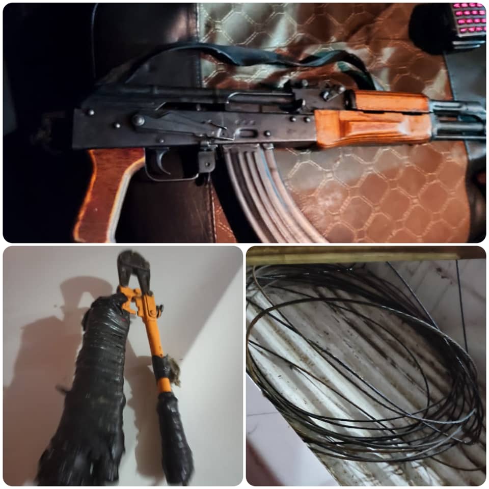 دستگیری دو سارق مسلح سیم برق در شوش دستگیری دو سارق مسلح سیم برق در شوش