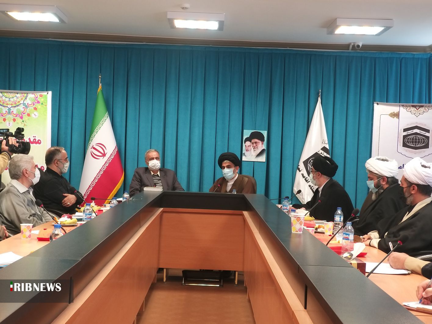 تاکید بر ترویج فرهنگ نماز درجامعه