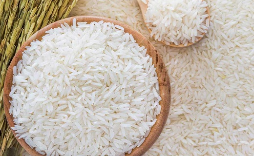 تامین و توزیع ۵ تن برنج و مرغ در گتوند