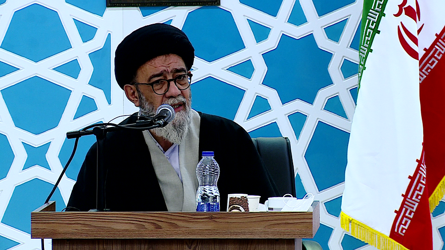 نقش ائمه جمعه در برگزاری باشکوه مراسم دهه فجر نقش ائمه جمعه در برگزاری باشکوه مراسم دهه فجر