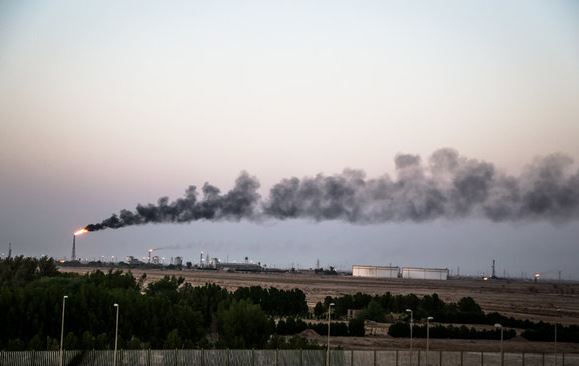 هوای اهواز ناسالم برای تمامی گروه های سنی هوای اهواز ناسالم برای تمامی گروه های سنی