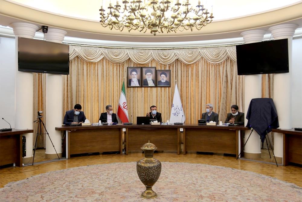 رونمایی پوسترهای جشنوارههای استانی فجر در تبریز رونمایی پوسترهای جشنوارههای استانی فجر در تبریز