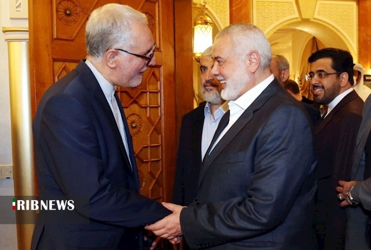 حضور هیئت حماس در مراسم جشن پیروزی انقلاب در سفارت ایران حضور هیئت حماس در مراسم جشن پیروزی انقلاب در سفارت ایران