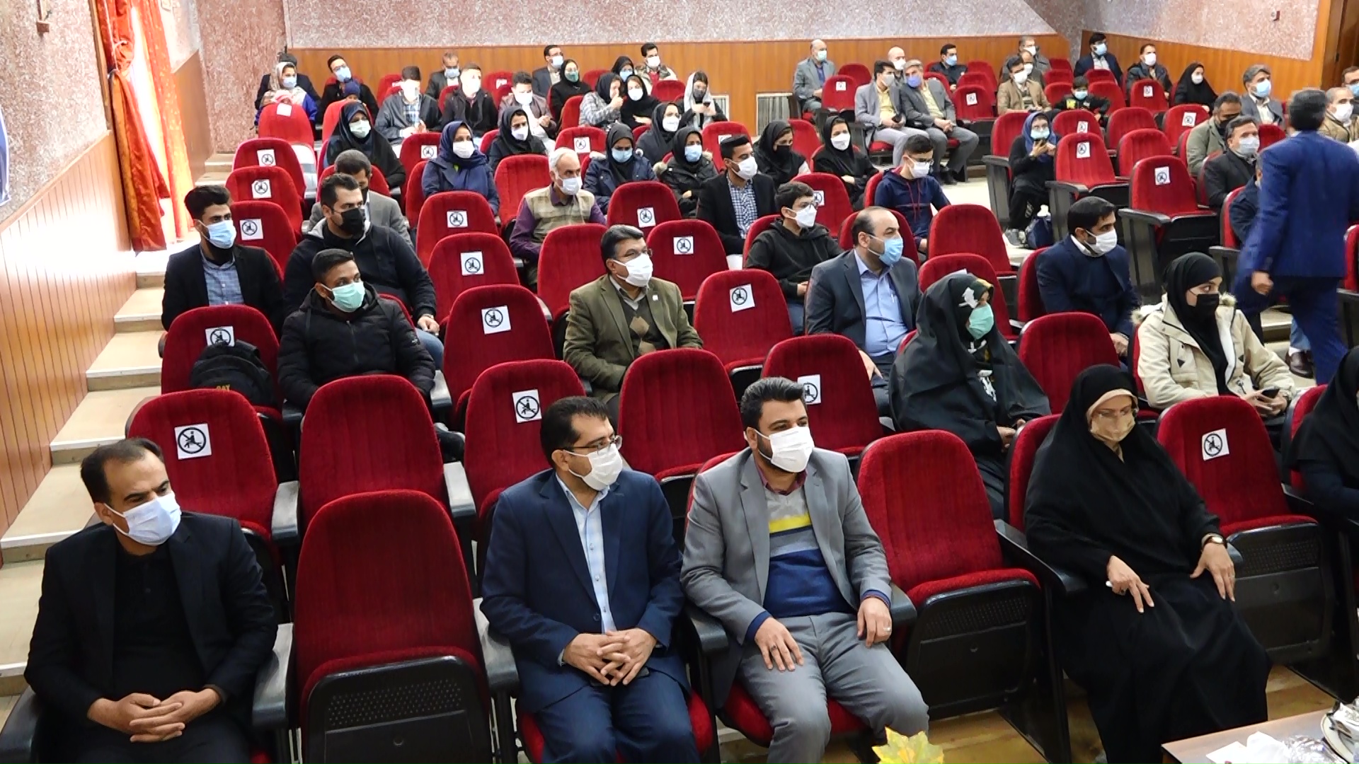 معرفی نفرات برتر مسابقات آزاد مهارتی خراسان جنوبی