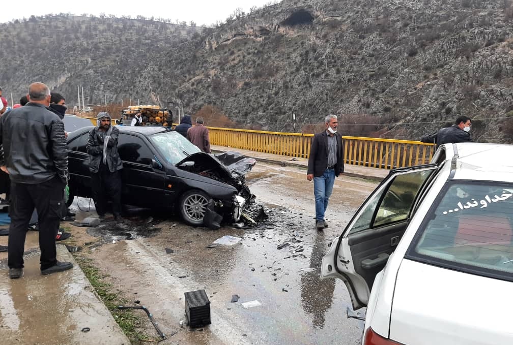 تصادف زنجیره ای در جاده یاسوج با ۱۰ مصدوم و یک فوتی | خبرگزاری صدا و سیما