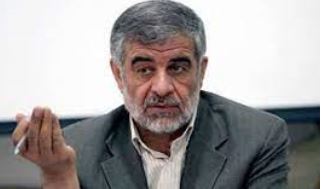 مسئولان و مدیران همراه و در میان مردم باشند مسئولان و مدیران همراه و در میان مردم باشند