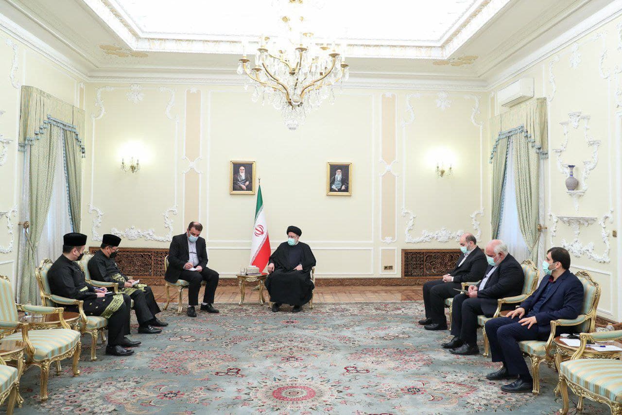 روابط دو کشور برآمده از رابطه قلبی دو ملت مسلمان است روابط دو کشور برآمده از رابطه قلبی دو ملت مسلمان است