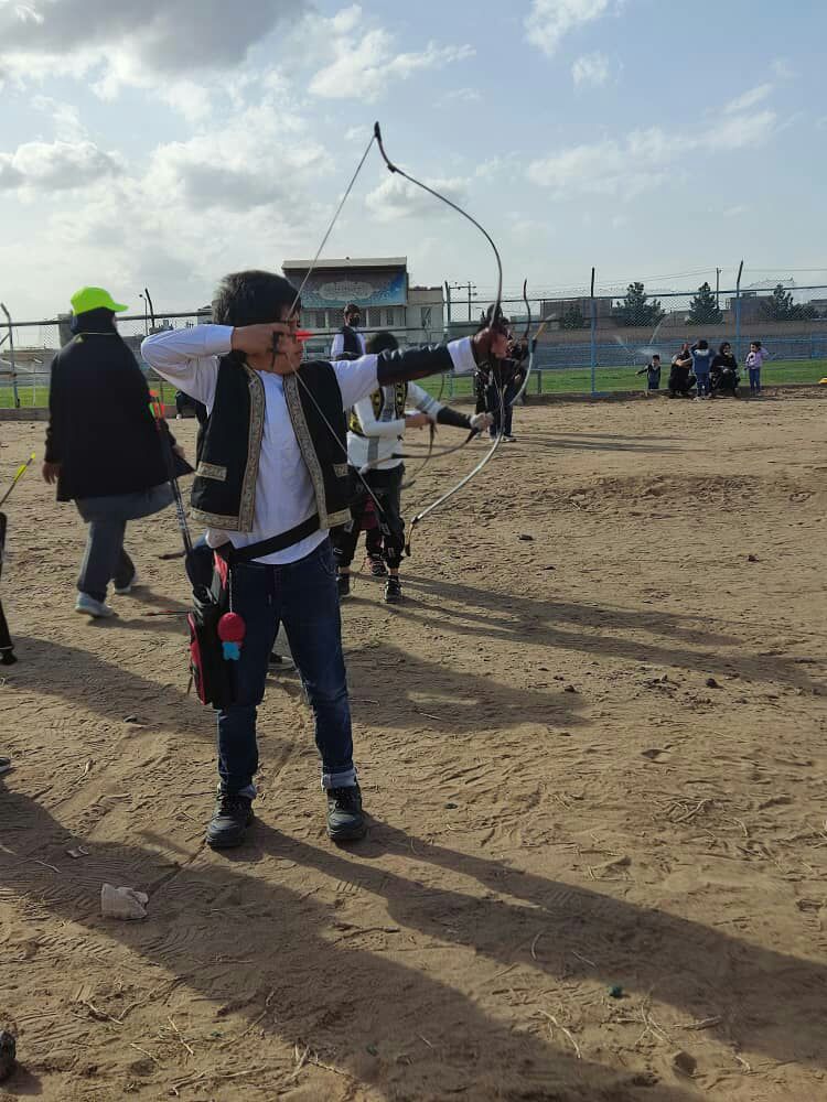 مسابقات تیراندازی با کمان سنتی در سبزوار مسابقات تیراندازی با کمان سنتی در سبزوار