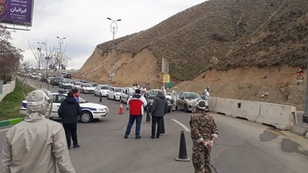 بازگشت ۲۰۰۰ دستگاه خودرو در ورودیهای ایلام به شهرهای مبدا بازگشت ۲۰۰۰ دستگاه خودرو در ورودیهای ایلام به شهرهای مبدا