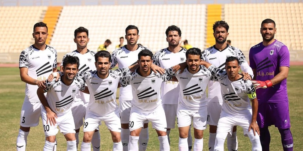 تداوم صدرنشینی شاهین عامری تنگستان در لیگ دسته دوم فوتبال باشگاههای کشور تداوم صدرنشینی شاهین عامری تنگستان در لیگ دسته دوم فوتبال باشگاههای کشور