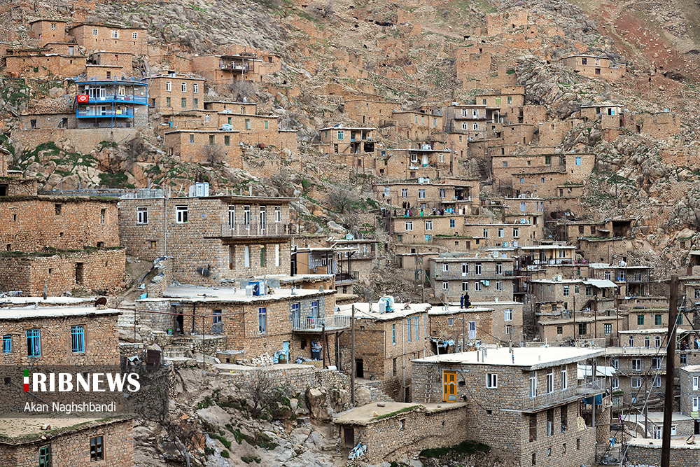 روستای پالنگان یکی از دیدنی‌ترین روستاها و جاذبه های گردشگری استان کردستان است که مردمان محلی به آن پلنگان نیز می‌گویند