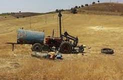 توقیف یک دستگاه حفاری چاه غیرمجاز در مهاباد توقیف یک دستگاه حفاری چاه غیرمجاز در مهاباد