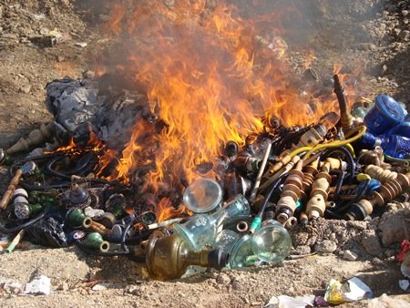 جمع آوری ۸۰ قلیان و پلمب ۴ قهوه خانه در لردگان