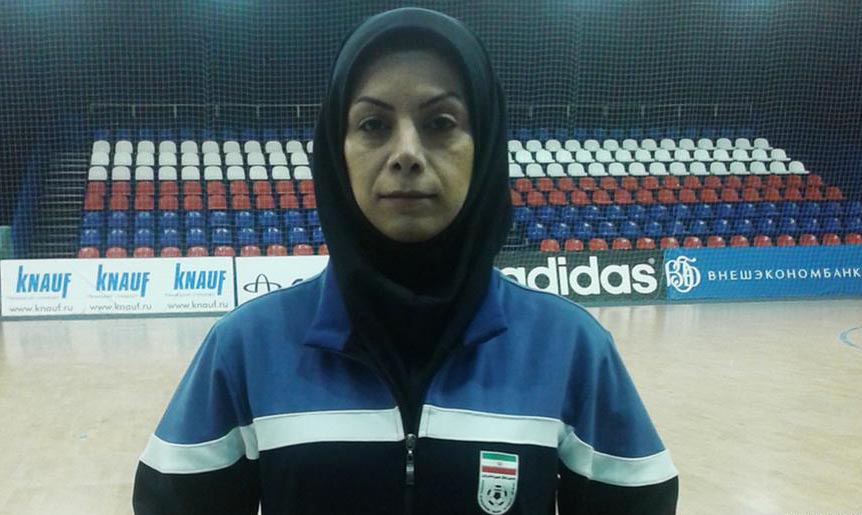انتقاد سرمربی تیم فوتسال بانوان حفاری از داوران لیگ انتقاد سرمربی تیم فوتسال بانوان حفاری از داوران لیگ