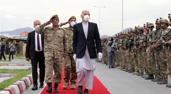 دستور رئیس جمهور افغانستان به پایبندی ارتش به آتش بس با طالبان دستور رئیس جمهور افغانستان به پایبندی ارتش به آتش بس با طالبان