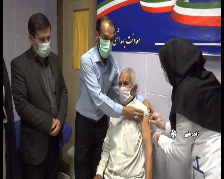 راه اندازی پایگاه واکسیناسیون عمومی کرونا در شیبکوه راه اندازی پایگاه واکسیناسیون عمومی کرونا در شیبکوه