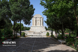 فردوسی ، شاه بیت شاعران