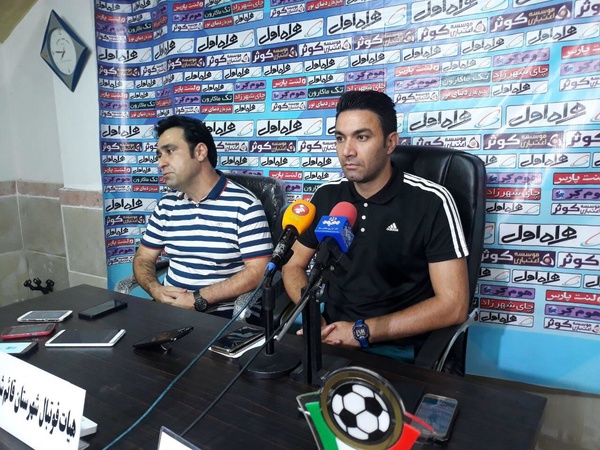 انتقاد سرمربی فولاد از کمک‌داور