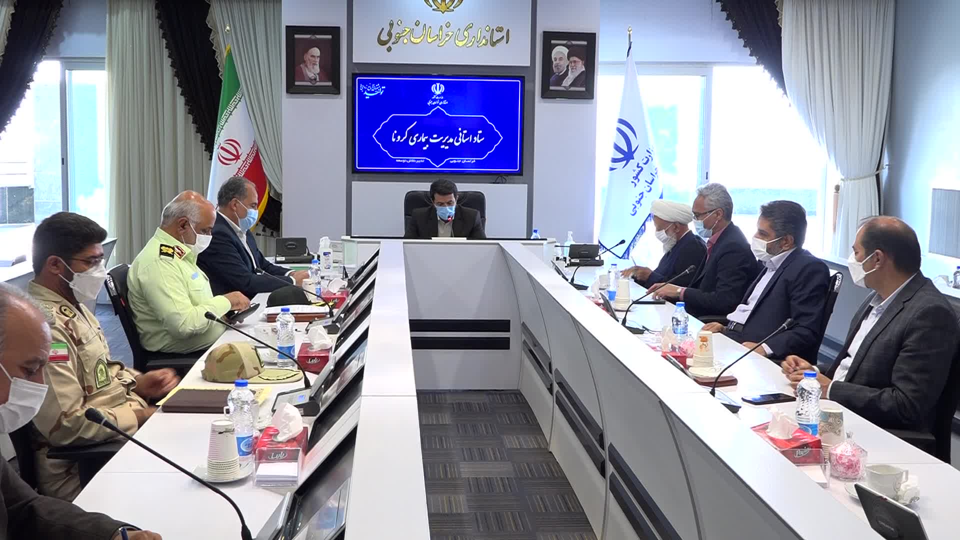 کاهش مراجعین سرپایی و آمار مبتلایان به کرونا کاهش مراجعین سرپایی و آمار مبتلایان به کرونا