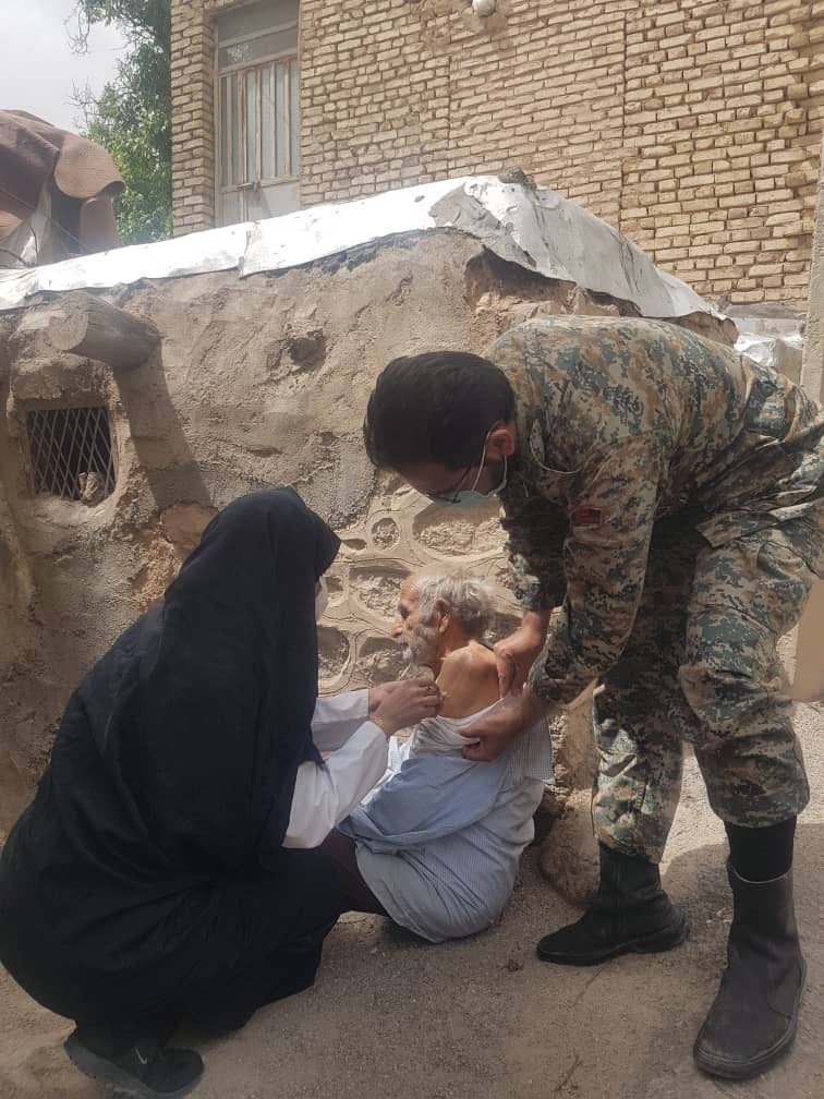 طرح واکسیناسیون سالمندان در ده بالا طرح واکسیناسیون سالمندان در ده بالا