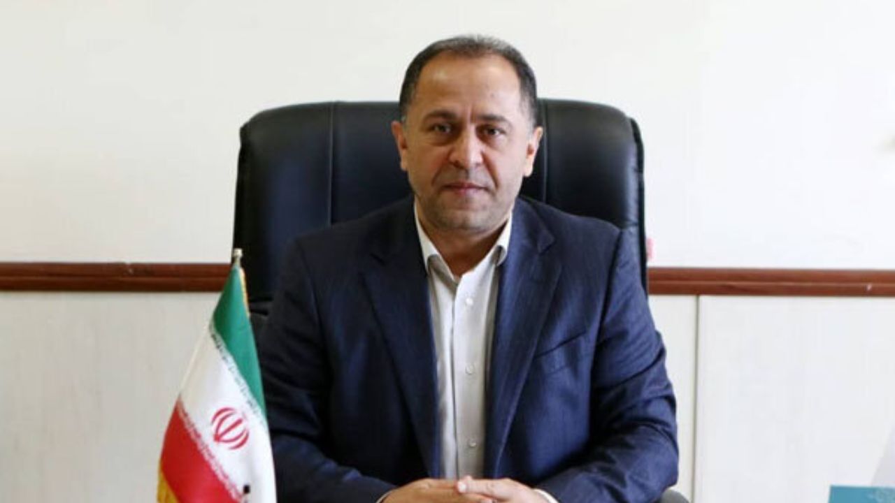 حضور ۵۰ درصدی کارمندان عادی ادارات از فردا