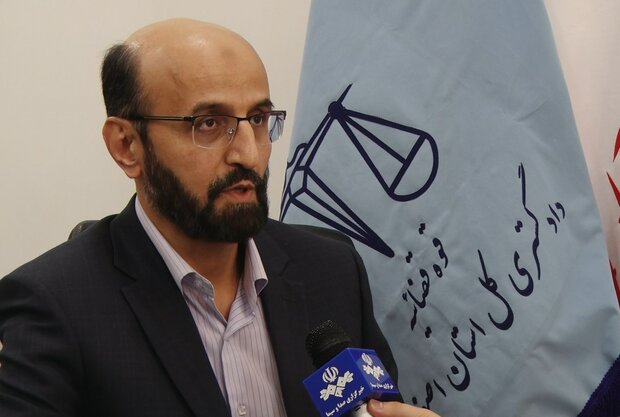 دادستانی اصفهان پیگیر مطالبات قانونی حقابه کشاورزان دادستانی اصفهان پیگیر مطالبات قانونی حقابه کشاورزان